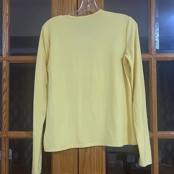 Smurfette ling sleeve shirt size medium - Picture 4 of 4